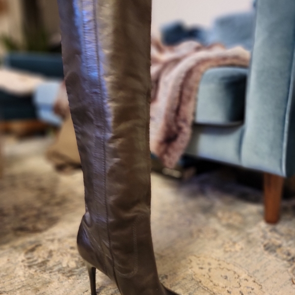 KNEE HIGH NAPA LEATHER MARCIANO HEEL BOOTS - Picture 3 of 9